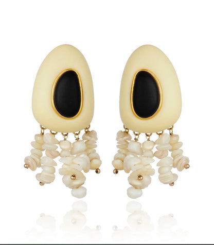 Noche Serena Fringe Drop Earring - Beige and Black